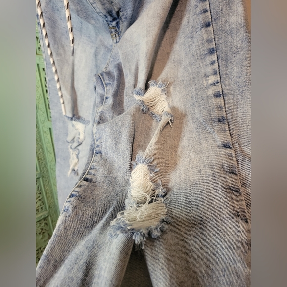Celebrity Pink | Acid Wash Denim Jogger | Distressed and Elastic Waist | Large - Picture 8 of 15